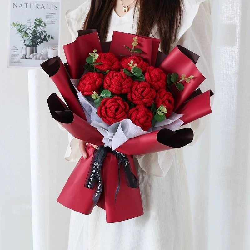 DIY Handmade Crochet Rose Flower Bouquet Set l Creative Knitted Artificial Flower Gift for Mom, Girlfriend & Special Occasions